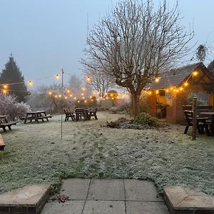 Self Check-In Rooms At The Three Horseshoes Inn Bromyard Exterior photo