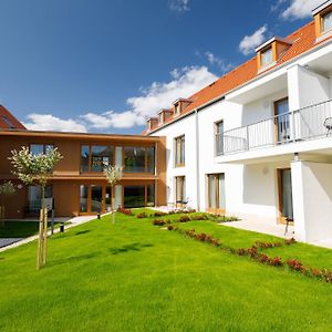 Hotel Historia Malomkert Veszprém Exterior photo