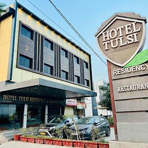 Hotel Tulsi Residency Bhudzs Exterior photo