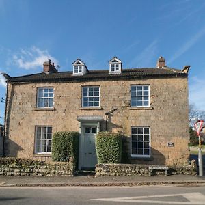 The Lodge Snainton Exterior photo