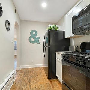 Fun & Charming 1Br Apt Near Drake Apartman Des Moines Exterior photo