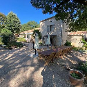 Grande Maison Avec Piscine Chauffee Au Clos Cache! Villa Escamps Exterior photo