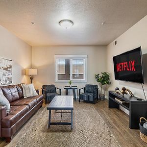 2-Bd Apt W/ Wifi, Netflix, Mtn Views In Dt Ogden Apartman Exterior photo