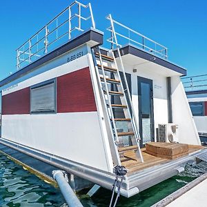 Geiseltalsee Hausboot - Floating House - Hausboot Junior Braunsbedra Exterior photo