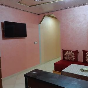 دوار السخينات Apartman Es Skhinat Exterior photo