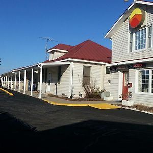 Budget Inn Natural Bridge Exterior photo