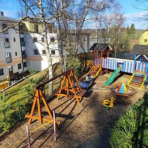 Ubytovani U Reky V Soukromem Arealu-Orange Villa Kolodeje nad Luznici Exterior photo