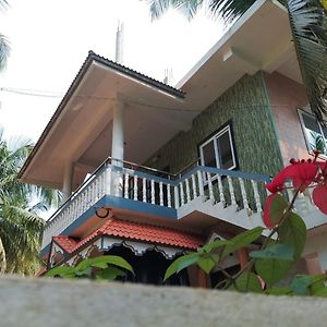 Sunlight Homestay Gokarna  Exterior photo
