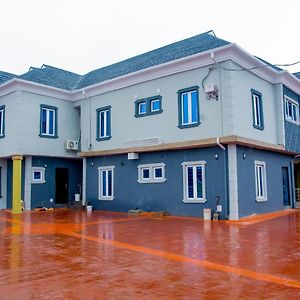 Motalvin Court Apartman Lagos Exterior photo