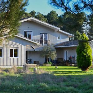 Les Cardaires Villa Grignols  Exterior photo