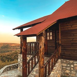 Cabanas Y Venados Omega Ranch Vendégház Pénjamo Exterior photo