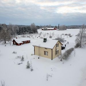 Beekeepers House Panzió Ruovesi Exterior photo