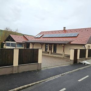 Ildikó Vendégház Szabolcs Hotel Exterior photo