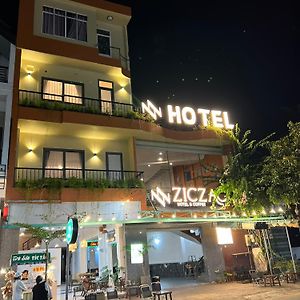 Khach San Ziczac Kontum Hotel Tỉnh Kontum Exterior photo