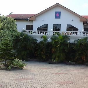 Eden Lodge Cape Coast Exterior photo