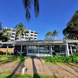 Rayong Chalet Hotel And Resort Thangkvian Exterior photo