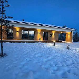 Brand New! Villa Moon Rovaniemi Exterior photo