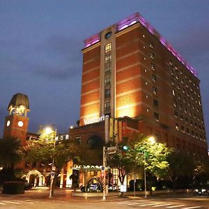 Grand Victoria Hotel Tajpej Exterior photo