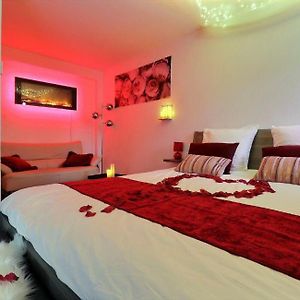 Nuit Romantique Avec Jacuzzi A 15 Min De Toulouse Blagnac Exterior photo