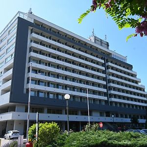 Hotel Szieszta Sopron Exterior photo