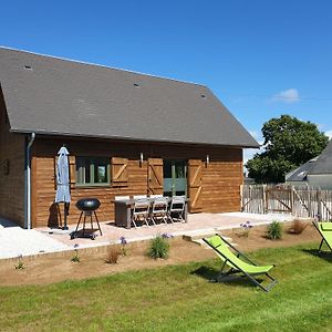 Le Chalet Villa Saint-Pierre-d’Arthéglise Exterior photo