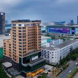 Greentree Eastern Hotel Shenzhen Pinghu Hua'Nan City Hehua Subway Station Exterior photo