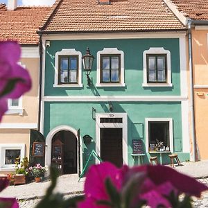 Olivea Penzion & Wine Mikulov Exterior photo