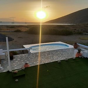 Traditional House By The Beach Villa Ajía Theodóti Exterior photo