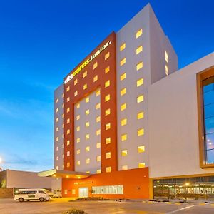 City Express Junior By Marriott Leon Centro De Convenciones Exterior photo