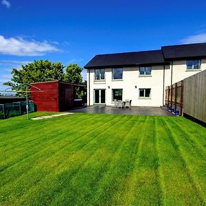 Aurora - Self Catering, Kirkwall, Quiet Location With Luxury Hot Tub Orkney Exterior photo