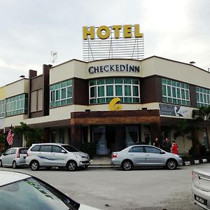 Hotel Checkedinn Ipoh Exterior photo