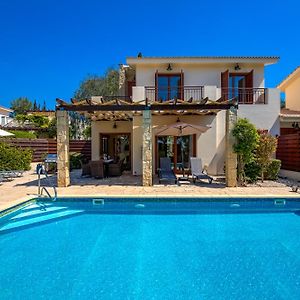 3 Bedroom Villa Athina With Private Pool And Golf Views, Aphrodite Hills Resort Kúklia Exterior photo