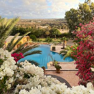 Dar Volubilis Spacieuse Villa Avec Piscine, 5 Chambres Vue Sur Foret Szavíra Exterior photo