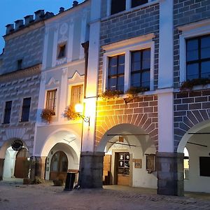 Ubytovani U Seniglu Hotel Telč Exterior photo