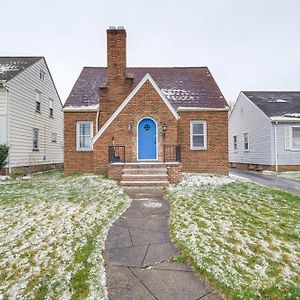 Convenient Cleveland Abode With Office And Home Gym Exterior photo