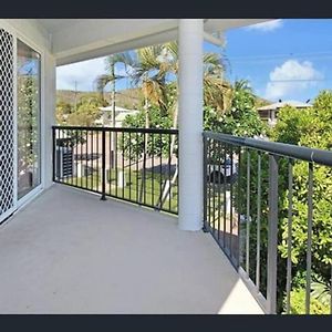 Apartment On Henry Townsville Exterior photo