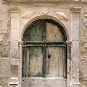 Maison D'Or-Vert : Atelier Of Medieval Goldsmith Villefranche-de-Rouergue Exterior photo