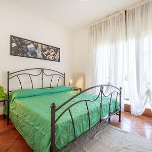 Nadia Flat - Terme - Parking - Wifi Apartman Monte Ortone Exterior photo