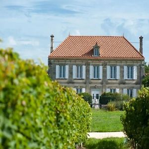 Lovely Chateau 25 Min From Bordeaux Villa Cézac Exterior photo