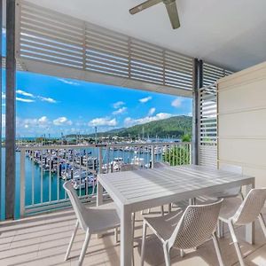 Marina Living With Whitsundays Lifestyle Apartman Airlie Beach Exterior photo