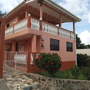 Angie'S Cove, Modern Get-Away Overlooking Castries Apartman Exterior photo