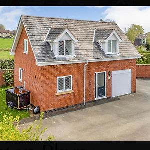 The Little House, Oswestry Apartman Chirk Exterior photo