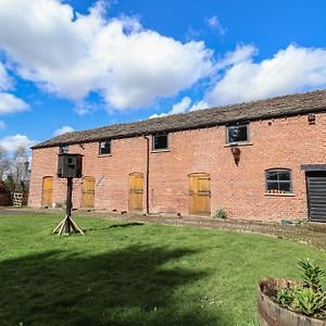 Lake View Barn Apartman Macclesfield Exterior photo