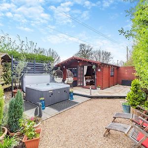 Easthorpe Retreat Villa Copford Exterior photo