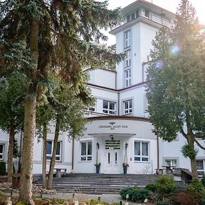 Oficerski Yacht Club Augustów Exterior photo