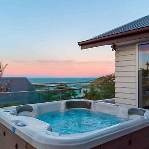 Sea View Paradise With Hot Tub Christchurch Exterior photo