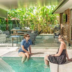 Sandy Dunes Retreat Pet-Friendly Wurtulla Home Kawana Waters Exterior photo