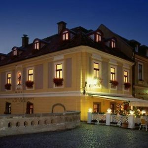 Offi Haz Hotel Eger Exterior photo