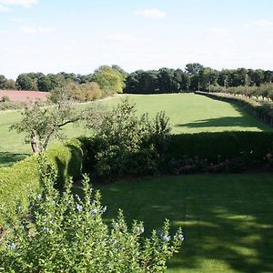 Ingon Bank Farm Bed And Breakfast Stratford-upon-Avon Exterior photo