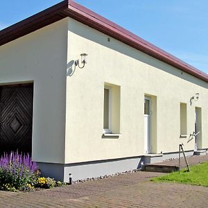 Ferienwohnung Haus Mowe Freest Exterior photo